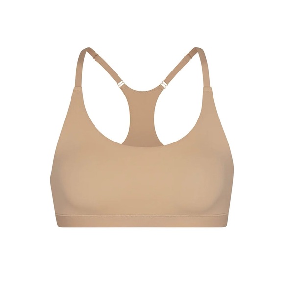 SKIMS Other - SKIMS FITS EVERYBODY RACERBACK BRALETTE clay